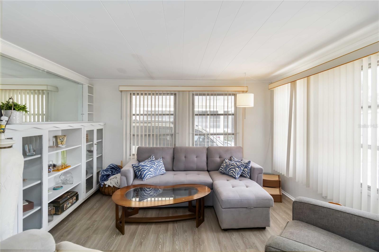 DESOTO PLACE - Residential