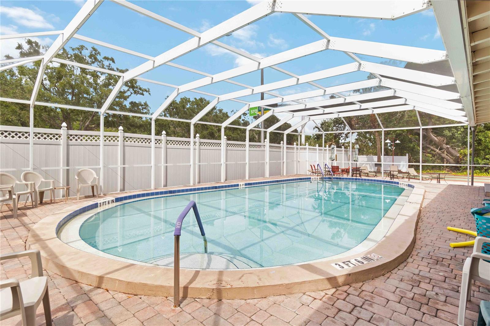 DESOTO PLACE - Residential