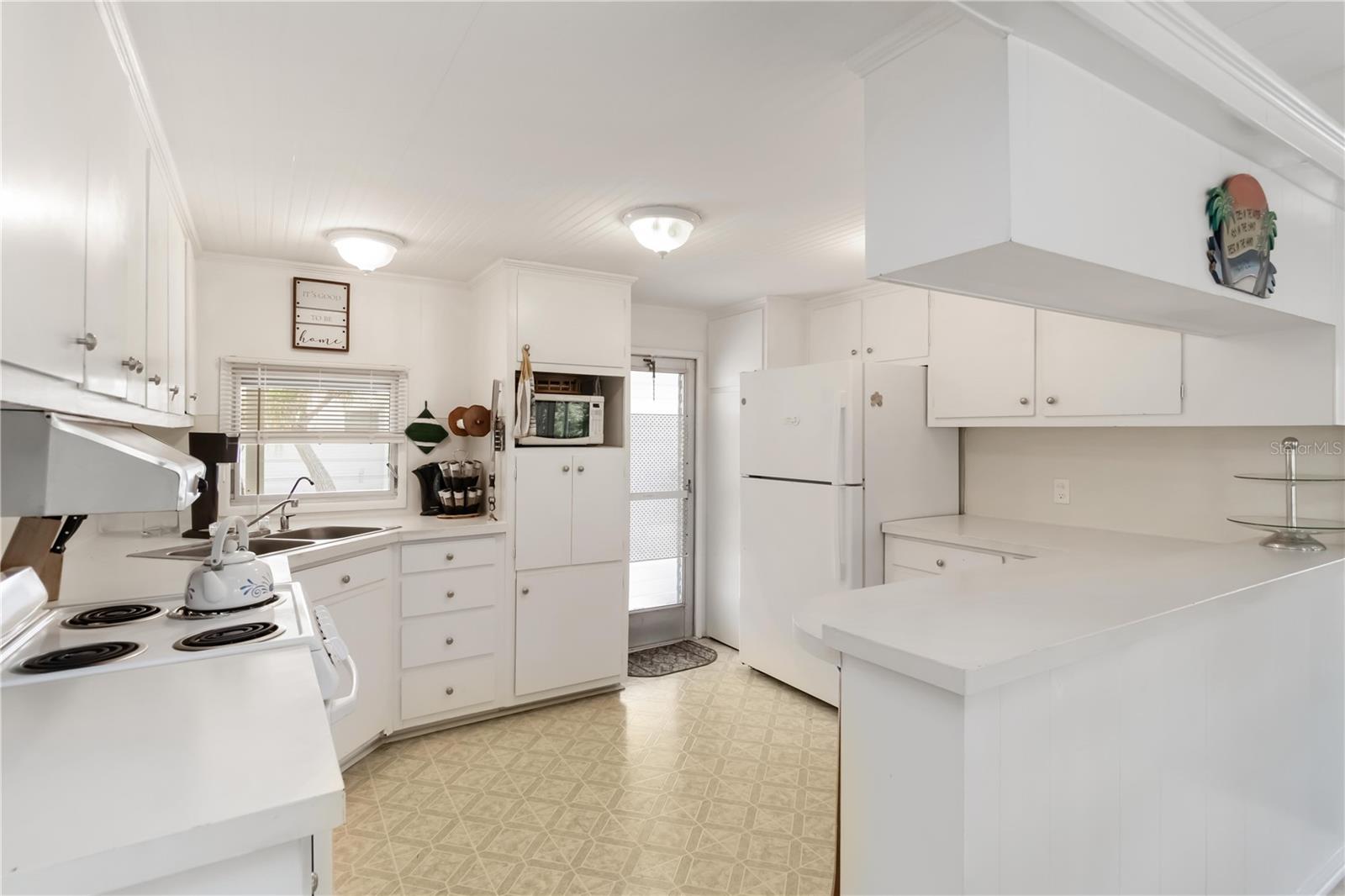 DESOTO PLACE - Residential