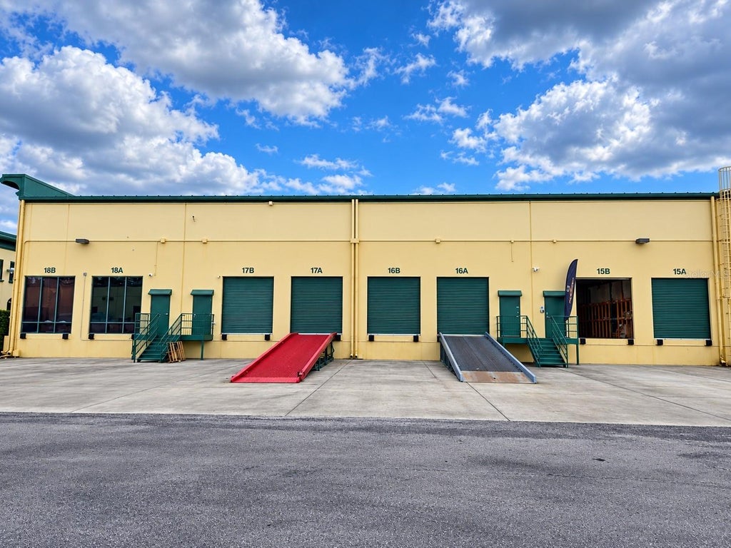 Photo of 6881 Kingspointe Parkway #16, Orlando, FL 32819 (MLS # O6452562)