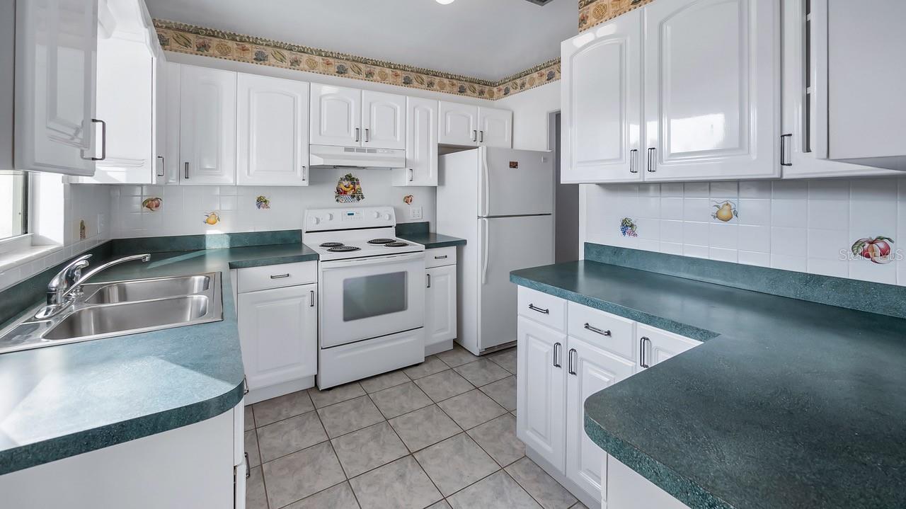 HOWEY EMERY HEIGHTS - Residential