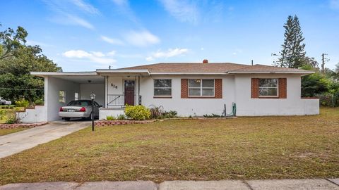 510 N PALM AVENUE HOWEY IN THE HILLS FL 34737
