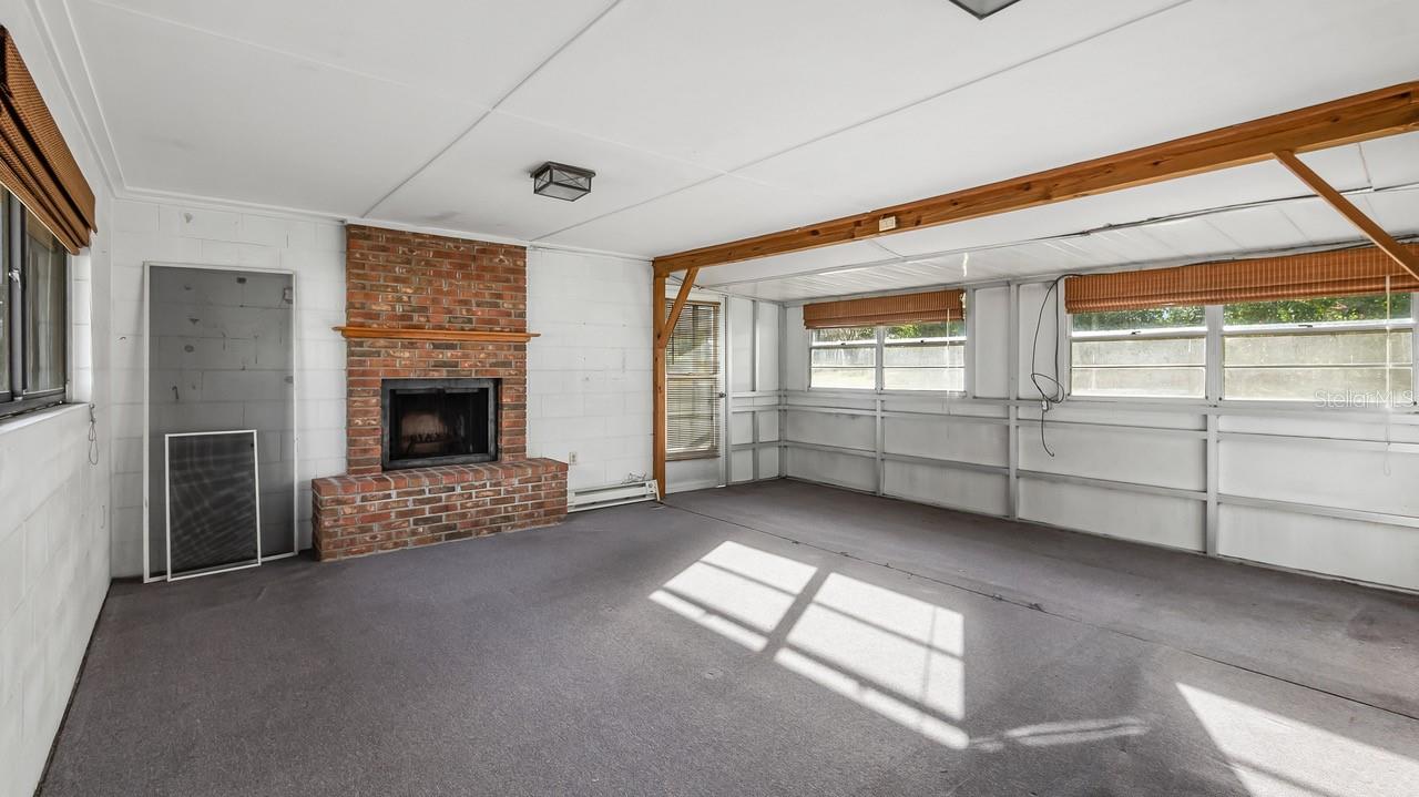 HOWEY EMERY HEIGHTS - Residential