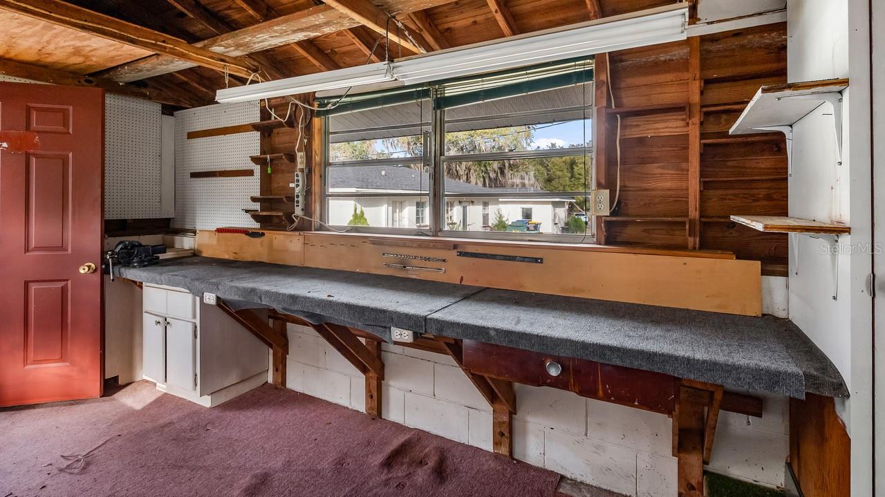 HOWEY EMERY HEIGHTS - Residential