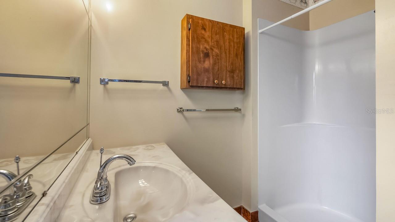 HOWEY EMERY HEIGHTS - Residential