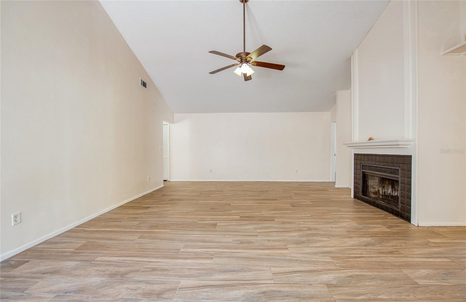 BAYPORT WEST PH I - Residential