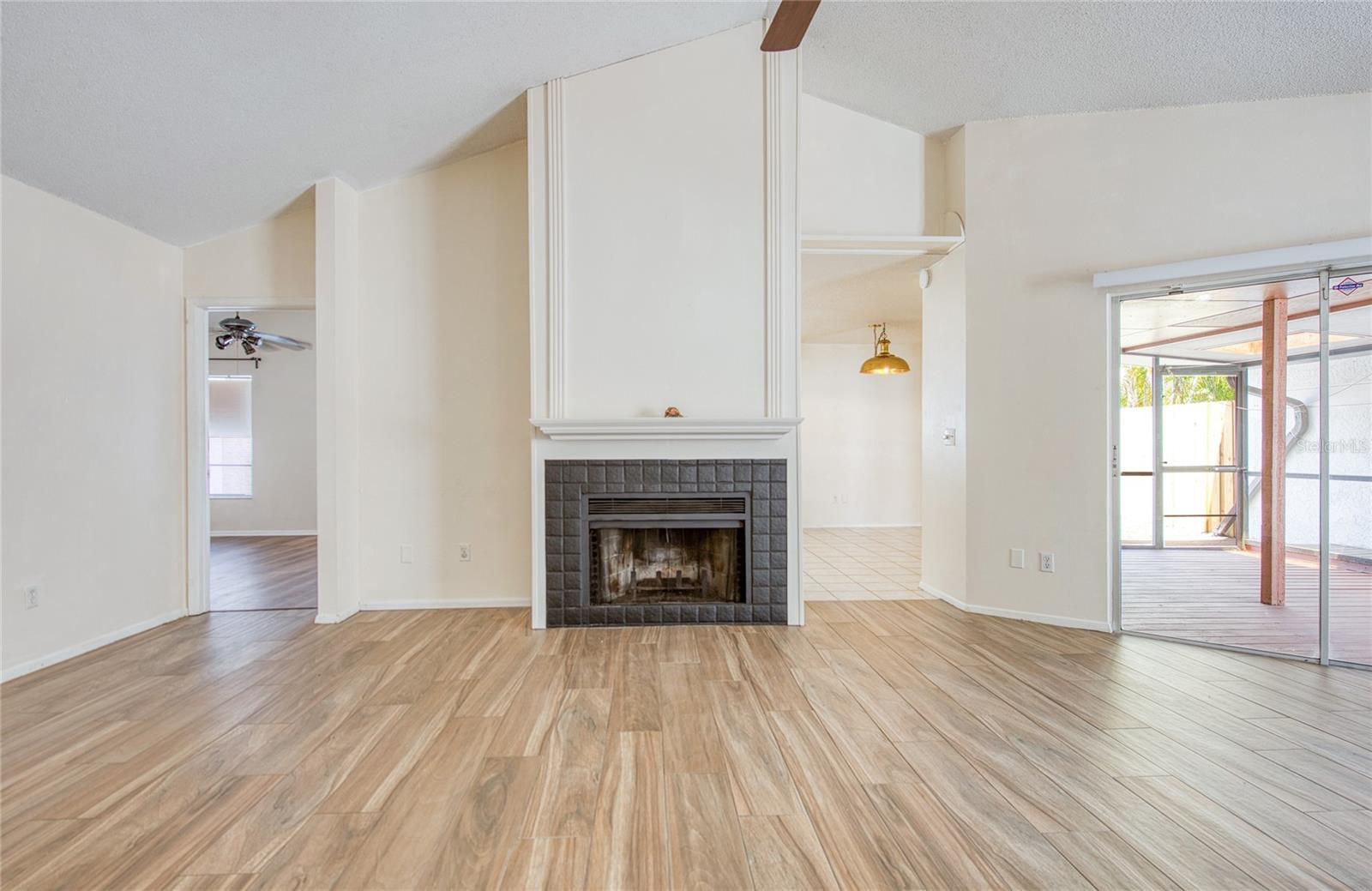 BAYPORT WEST PH I - Residential