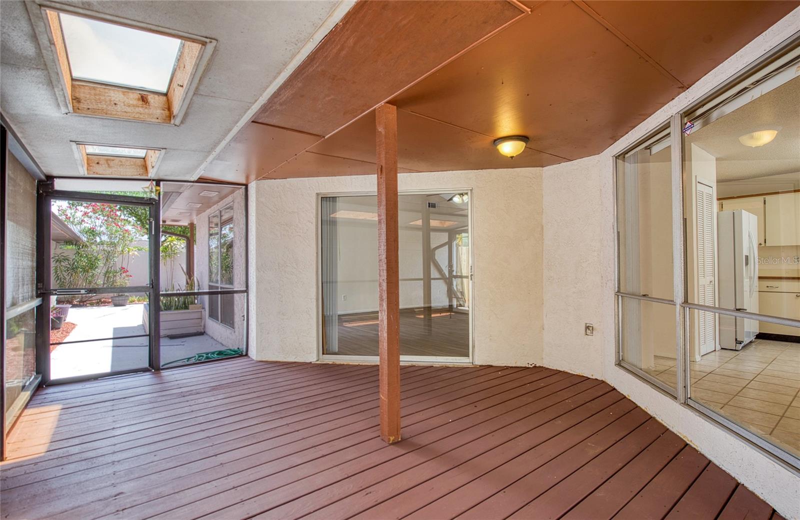 BAYPORT WEST PH I - Residential