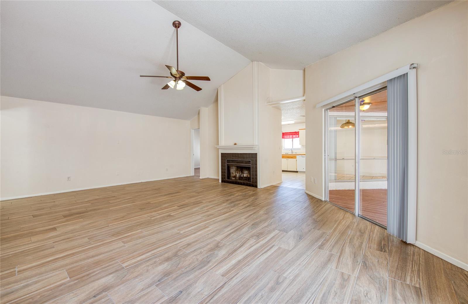 BAYPORT WEST PH I - Residential