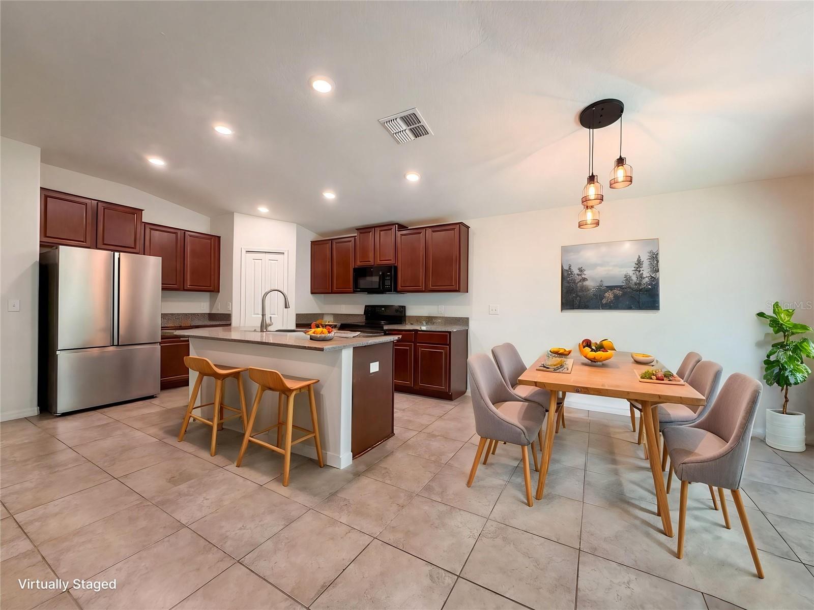 TWIN CREEKS PH 1 & 2 - Residential