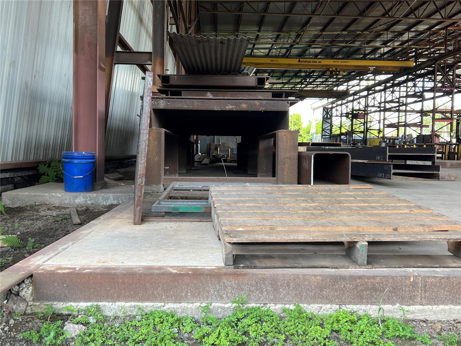 SOUTH TAMPA SUB - Commercial Sale