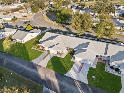 A home in LAKELAND