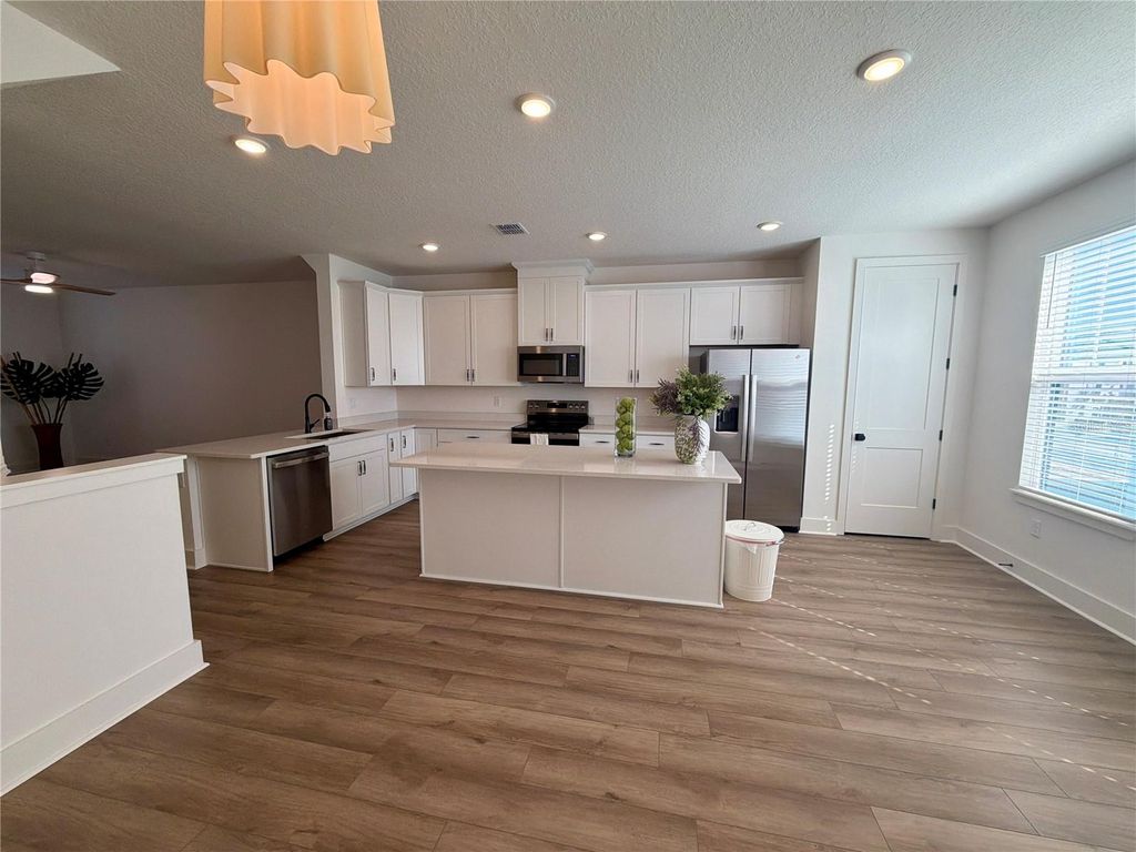 Photo of 15262 Groveside Road, Winter Garden, FL 34787 (MLS # O6381286)