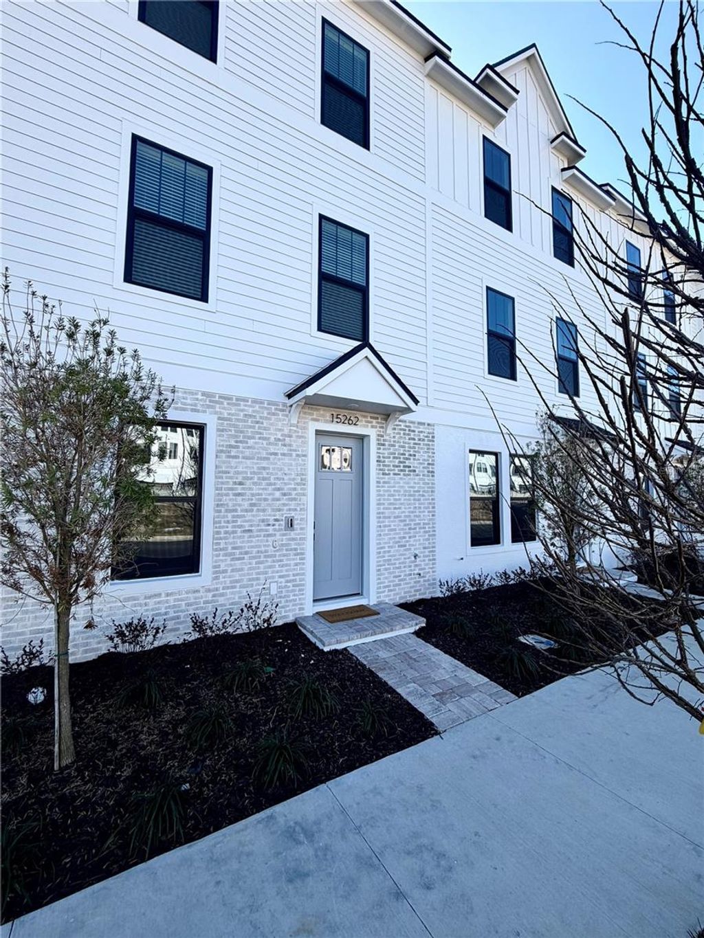 Photo of 15262 Groveside Road, Winter Garden, FL 34787 (MLS # O6381286)