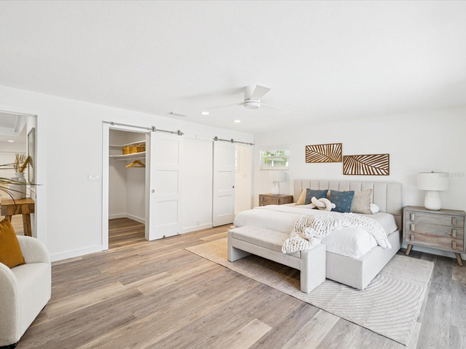 CAPRI ISLE - Residential