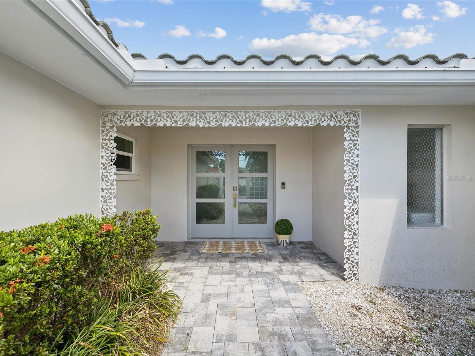 CAPRI ISLE - Residential