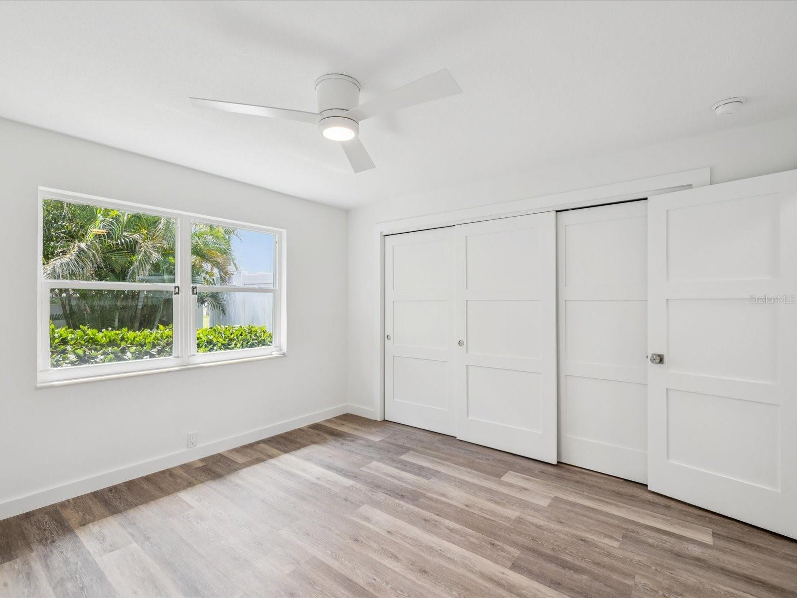 CAPRI ISLE - Residential