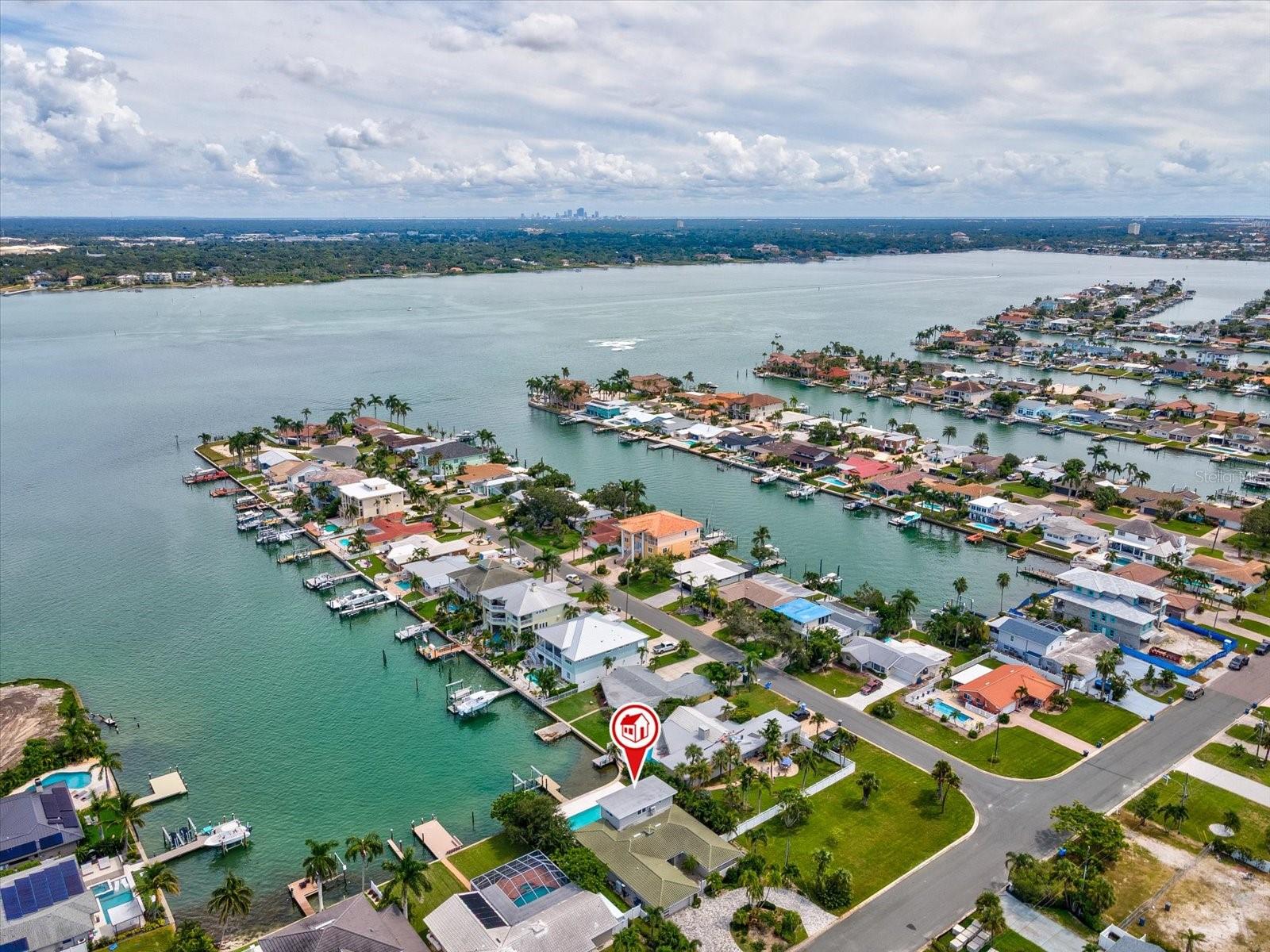 CAPRI ISLE - Residential