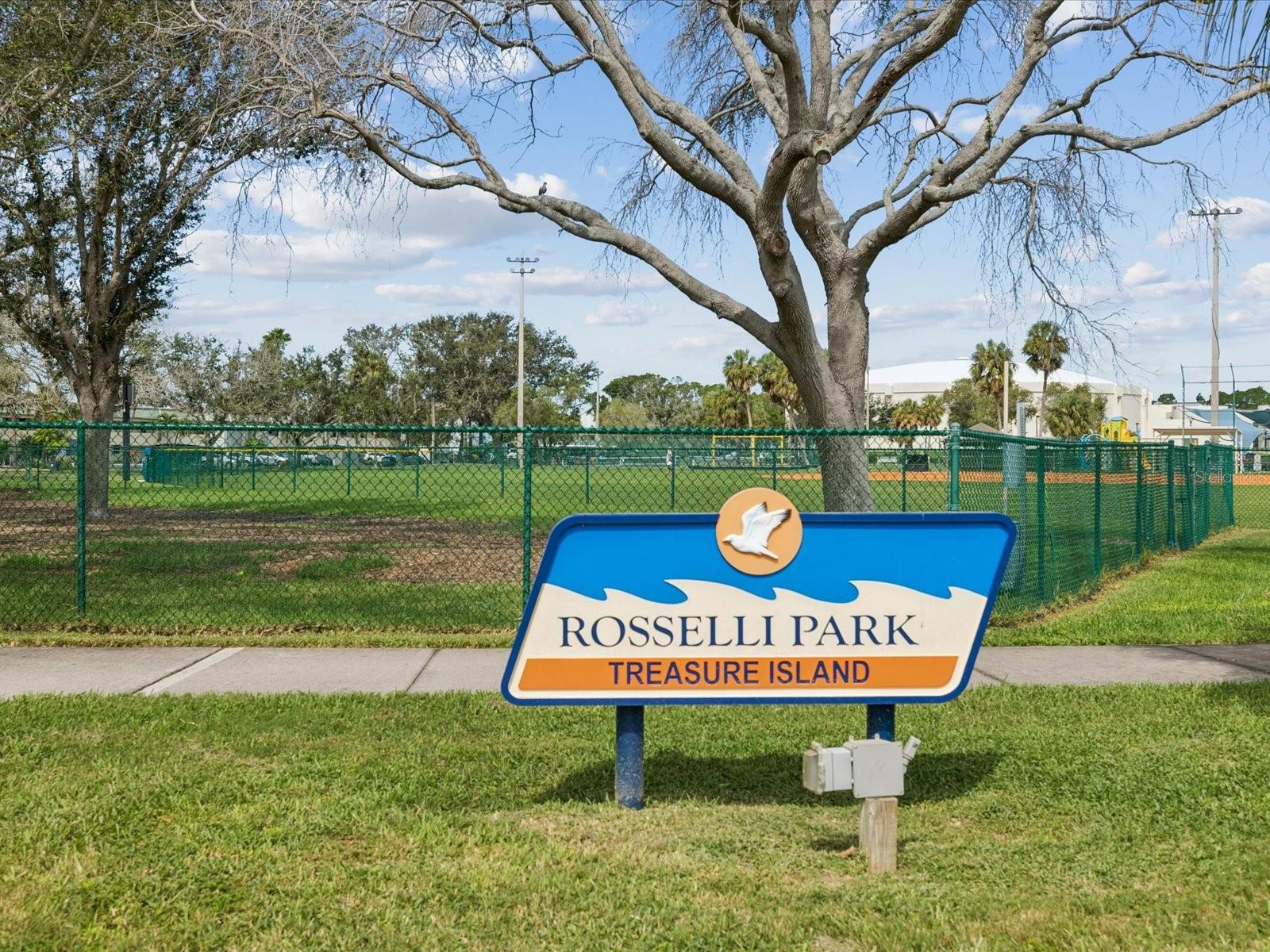 CAPRI ISLE - Residential