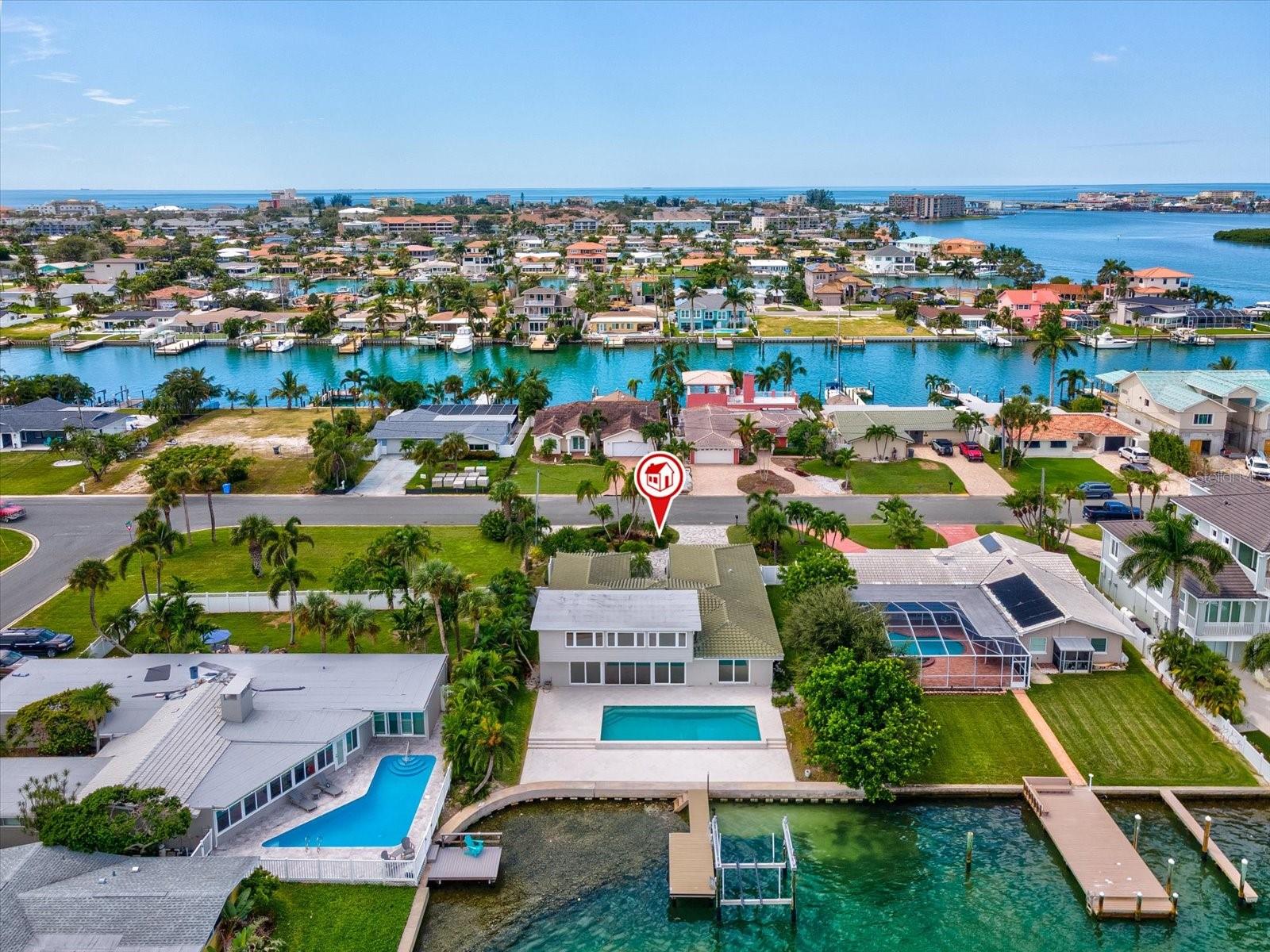 CAPRI ISLE - Residential