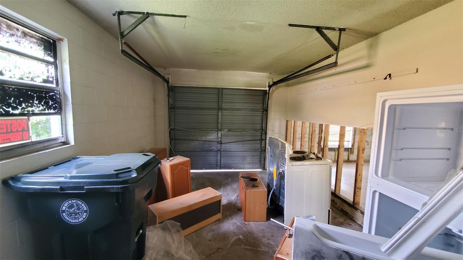 SUNNYLAND PARK 02 BLK 17 KINGSTON - Residential