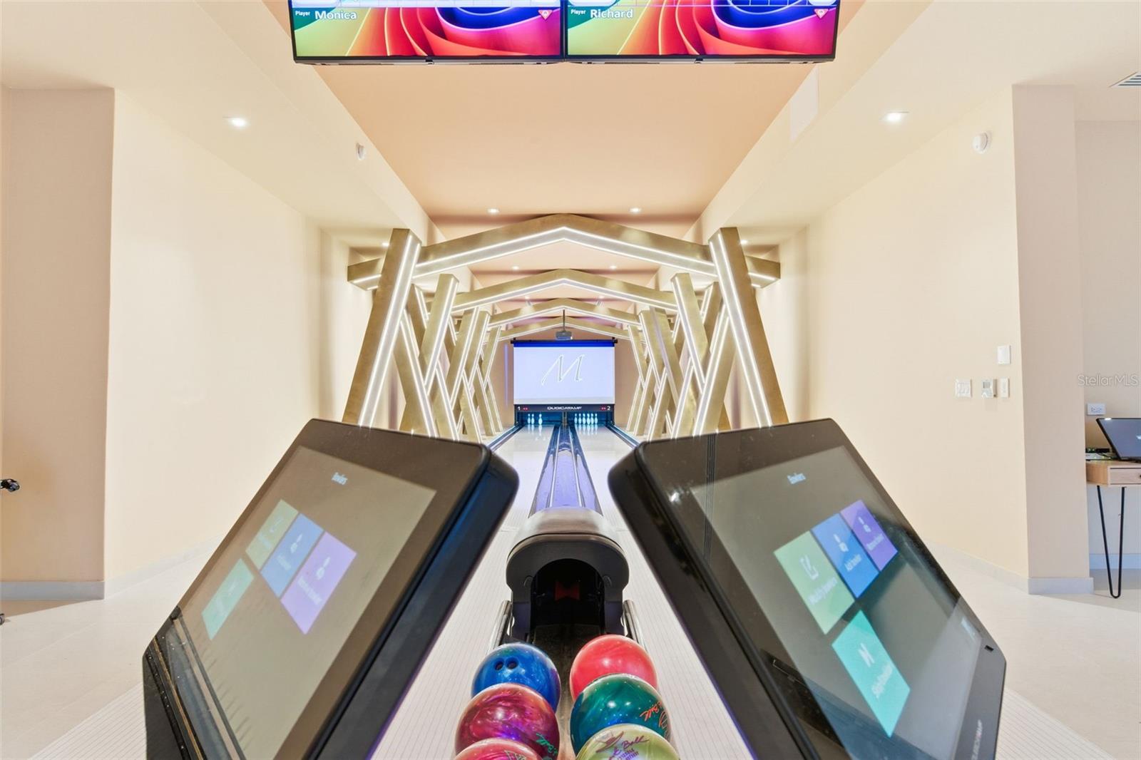 DORADO BEACH EAST - Residential