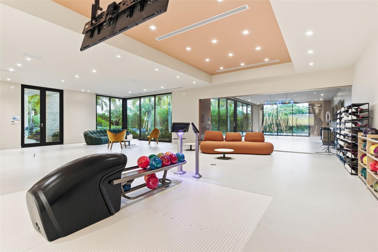 DORADO BEACH EAST - Residential