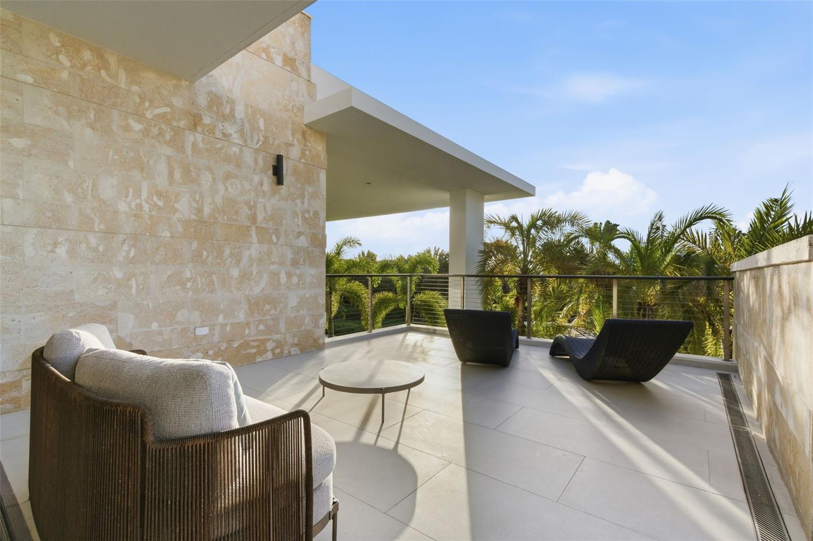 DORADO BEACH EAST - Residential