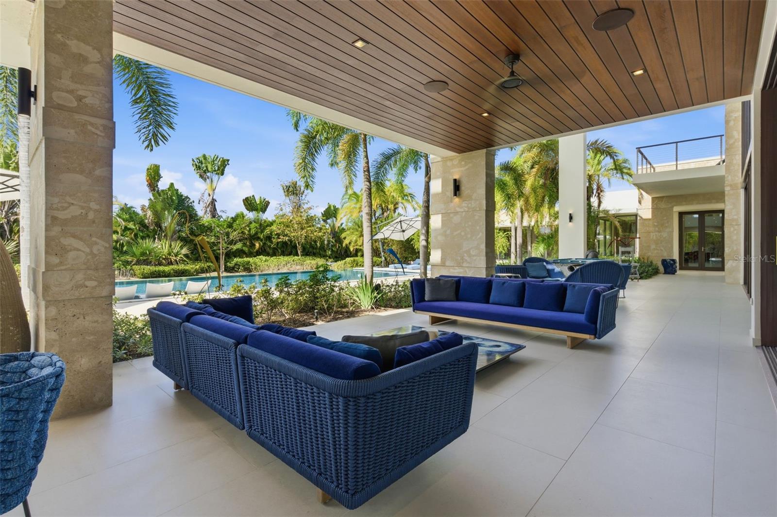 DORADO BEACH EAST - Residential