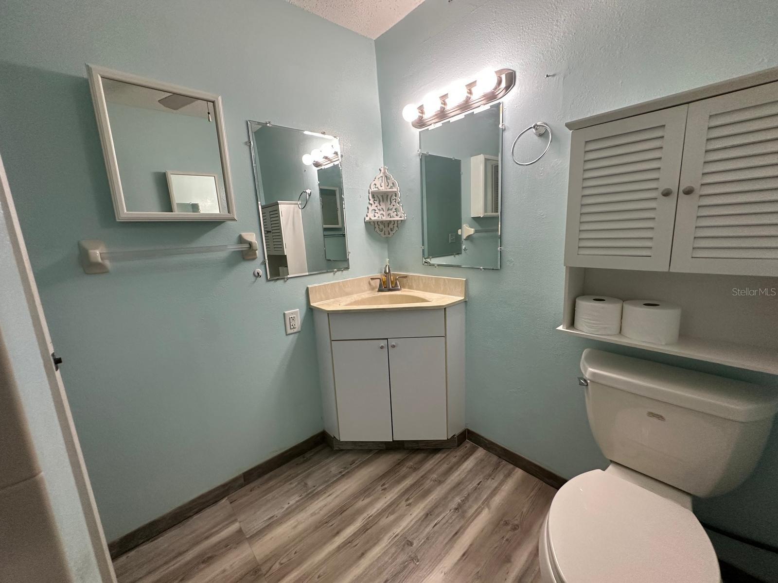 SWEETWATER TWNHM CONDO PH3 - Residential