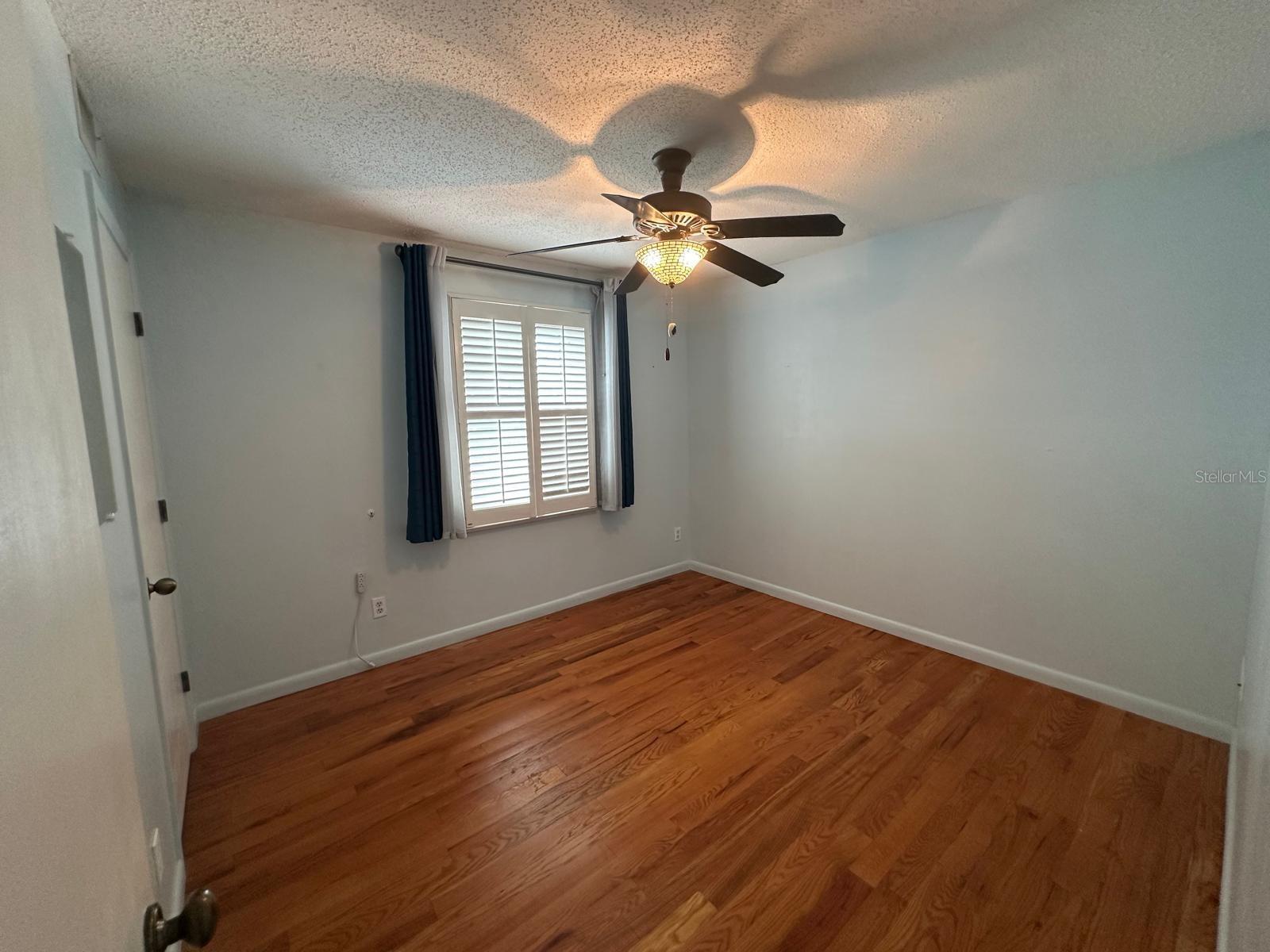 SWEETWATER TWNHM CONDO PH3 - Residential