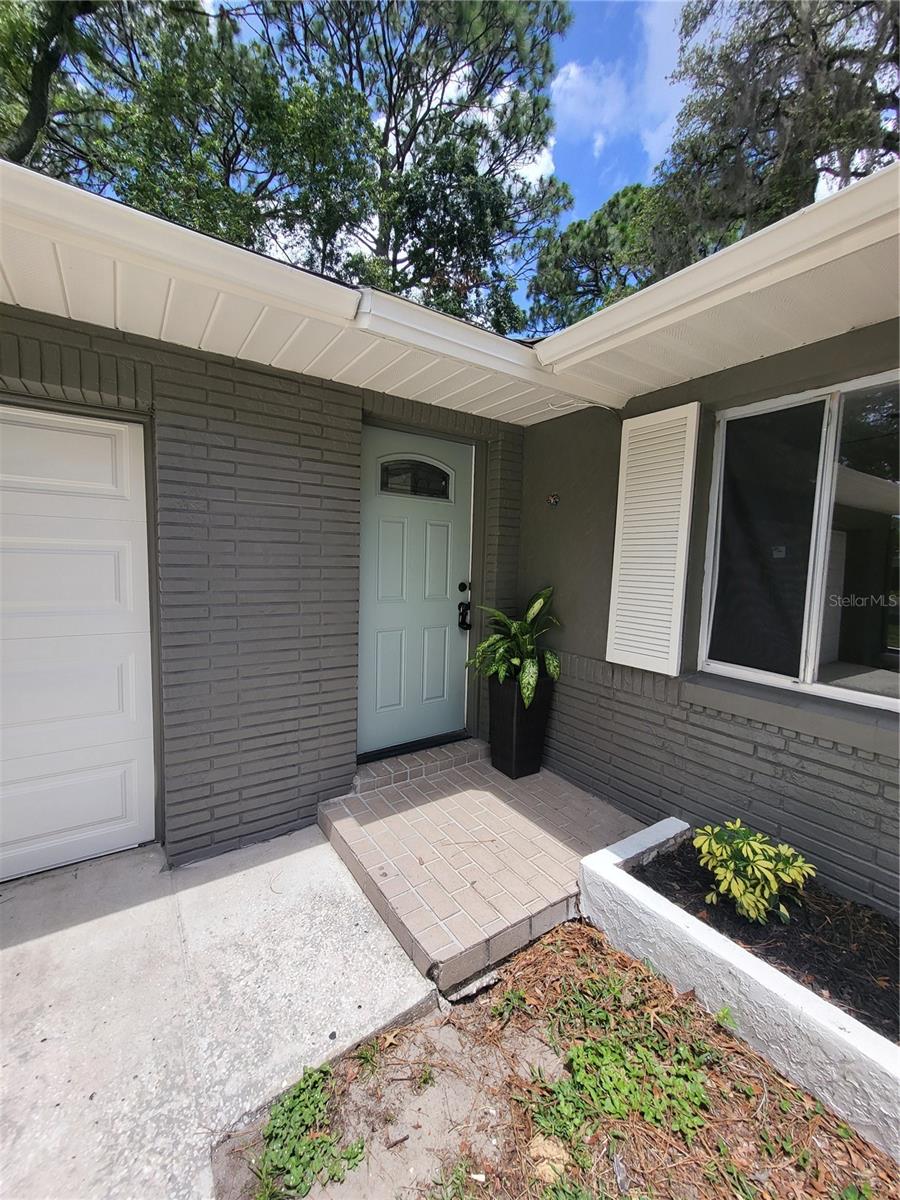 4883 CHEROKEE ROSE DRIVE