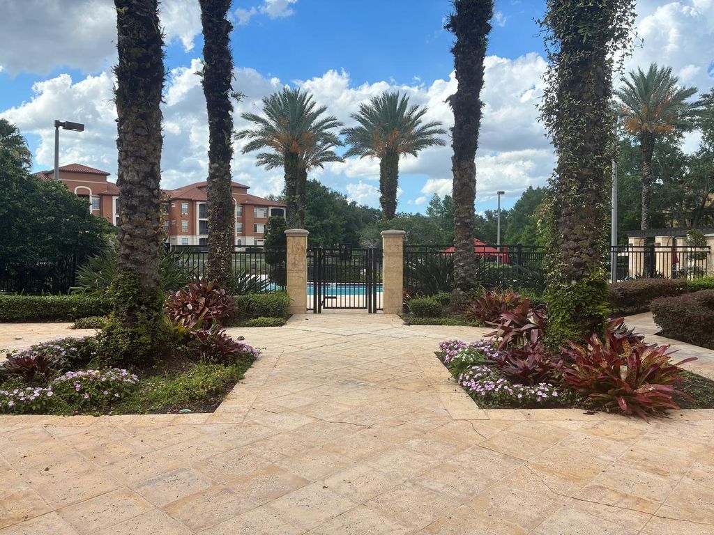 Photo of 6149 Metrowest Blvd #303, Orlando, FL 32835 (MLS # O6408396)