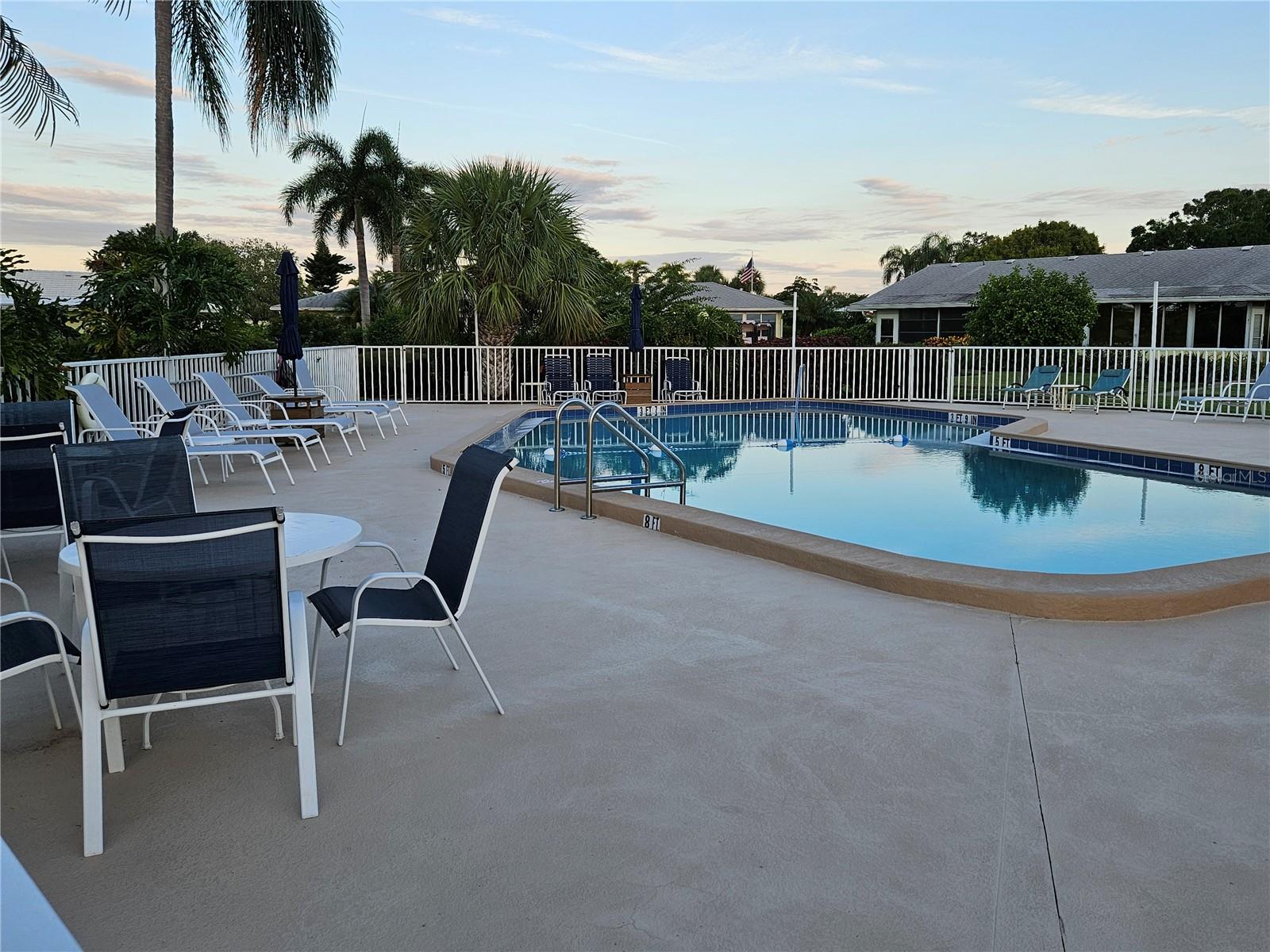 VILLAGE GREEN OF BRADENTON SEC 4 - Residential