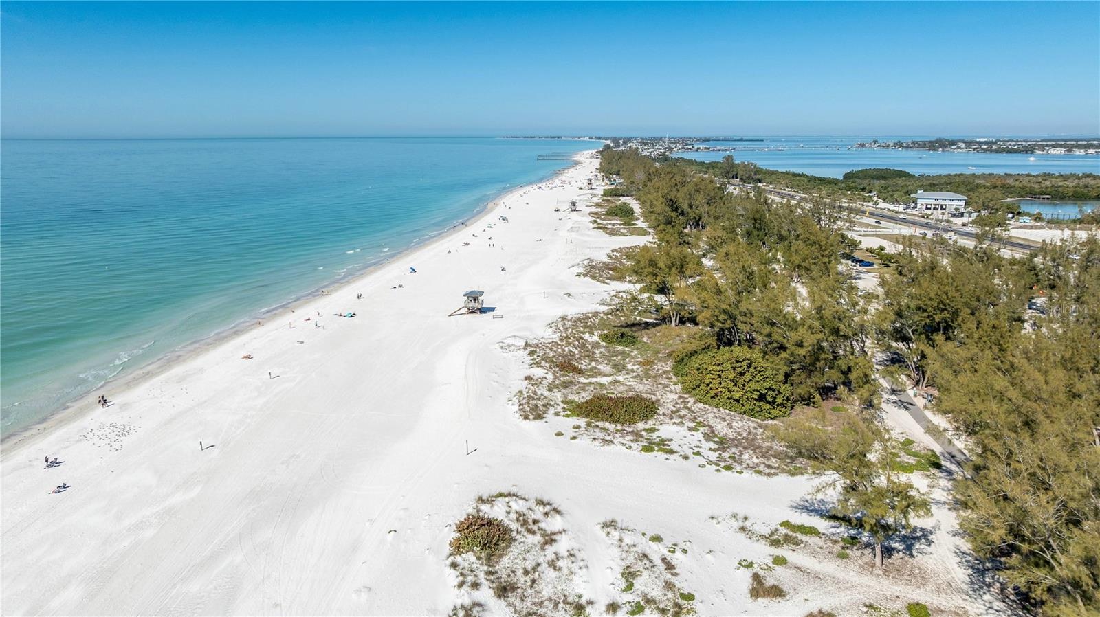 VILLAGE GREEN OF BRADENTON SEC 4 - Residential