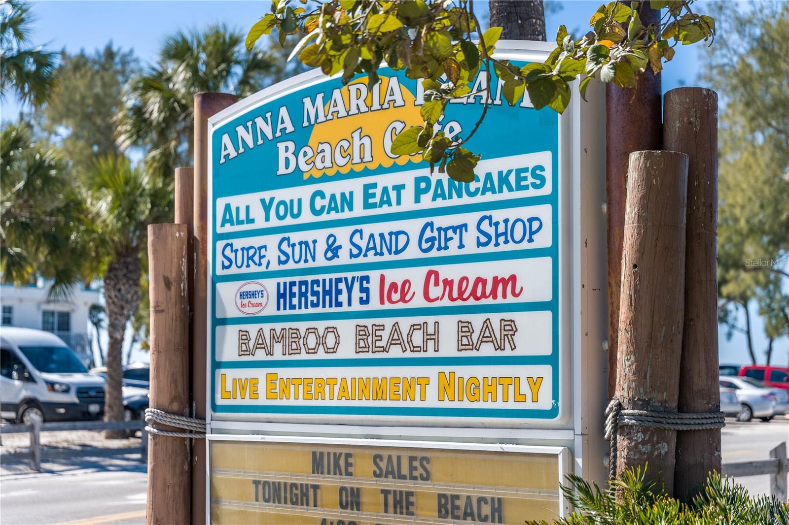 VILLAGE GREEN OF BRADENTON SEC 4 - Residential