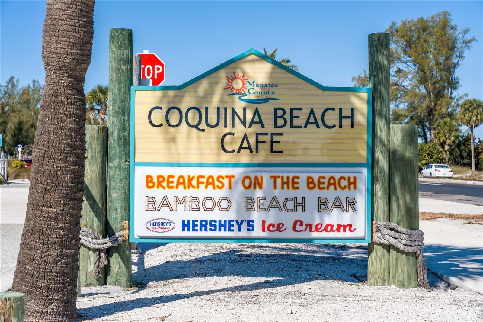 VILLAGE GREEN OF BRADENTON SEC 4 - Residential