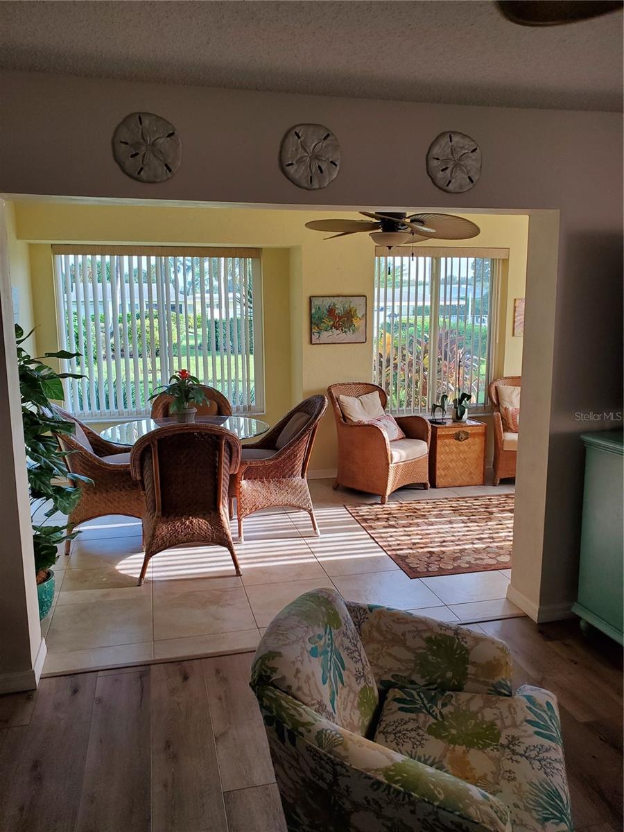 VILLAGE GREEN OF BRADENTON SEC 4 - Residential