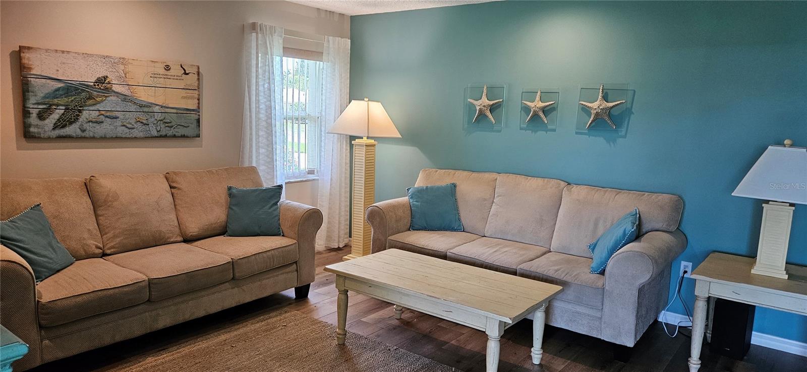 VILLAGE GREEN OF BRADENTON SEC 4 - Residential