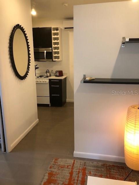 VALENCIA TERRACE REV - Residential