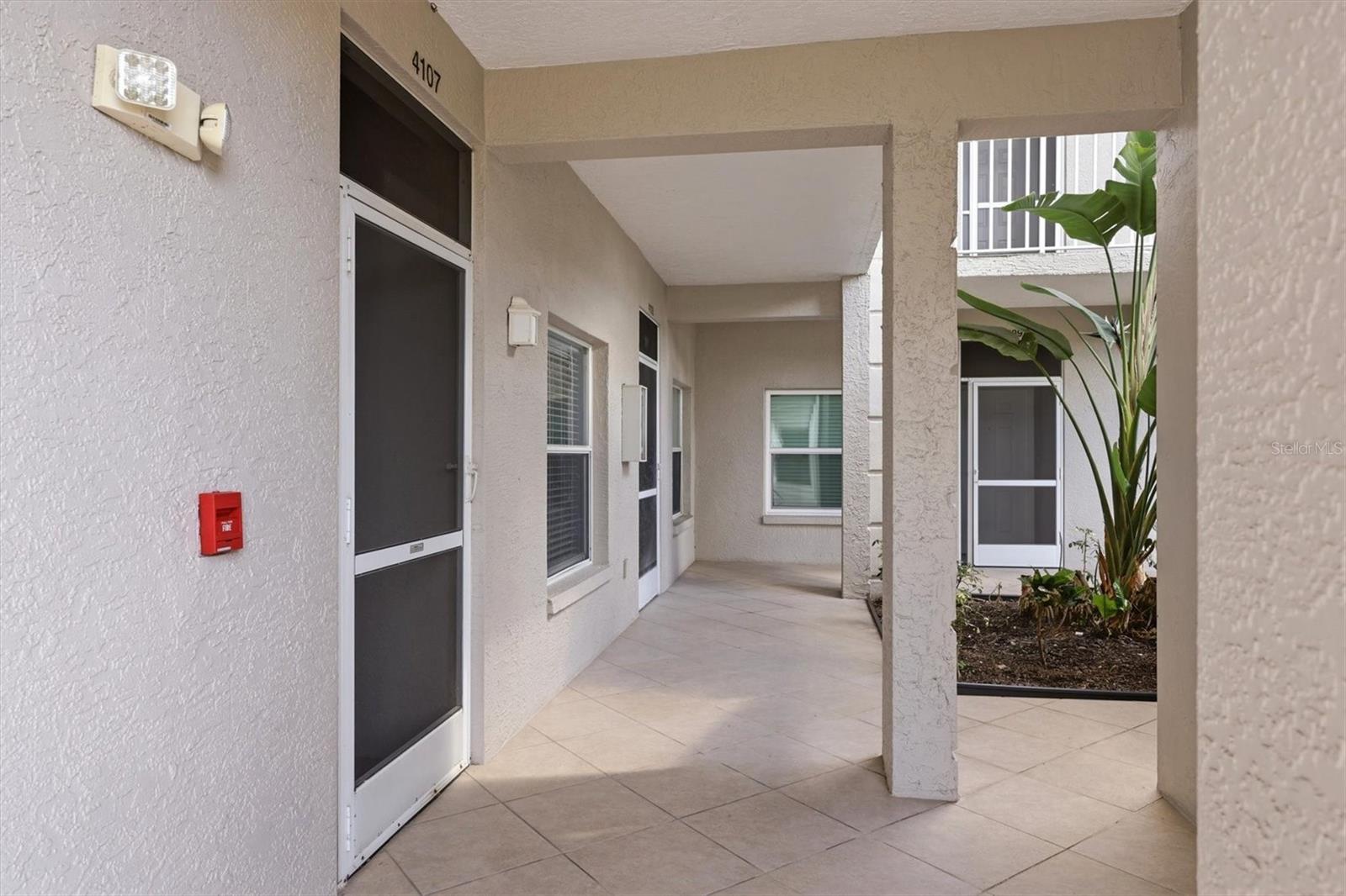 9610 CLUB SOUTH CIRCLE 4107