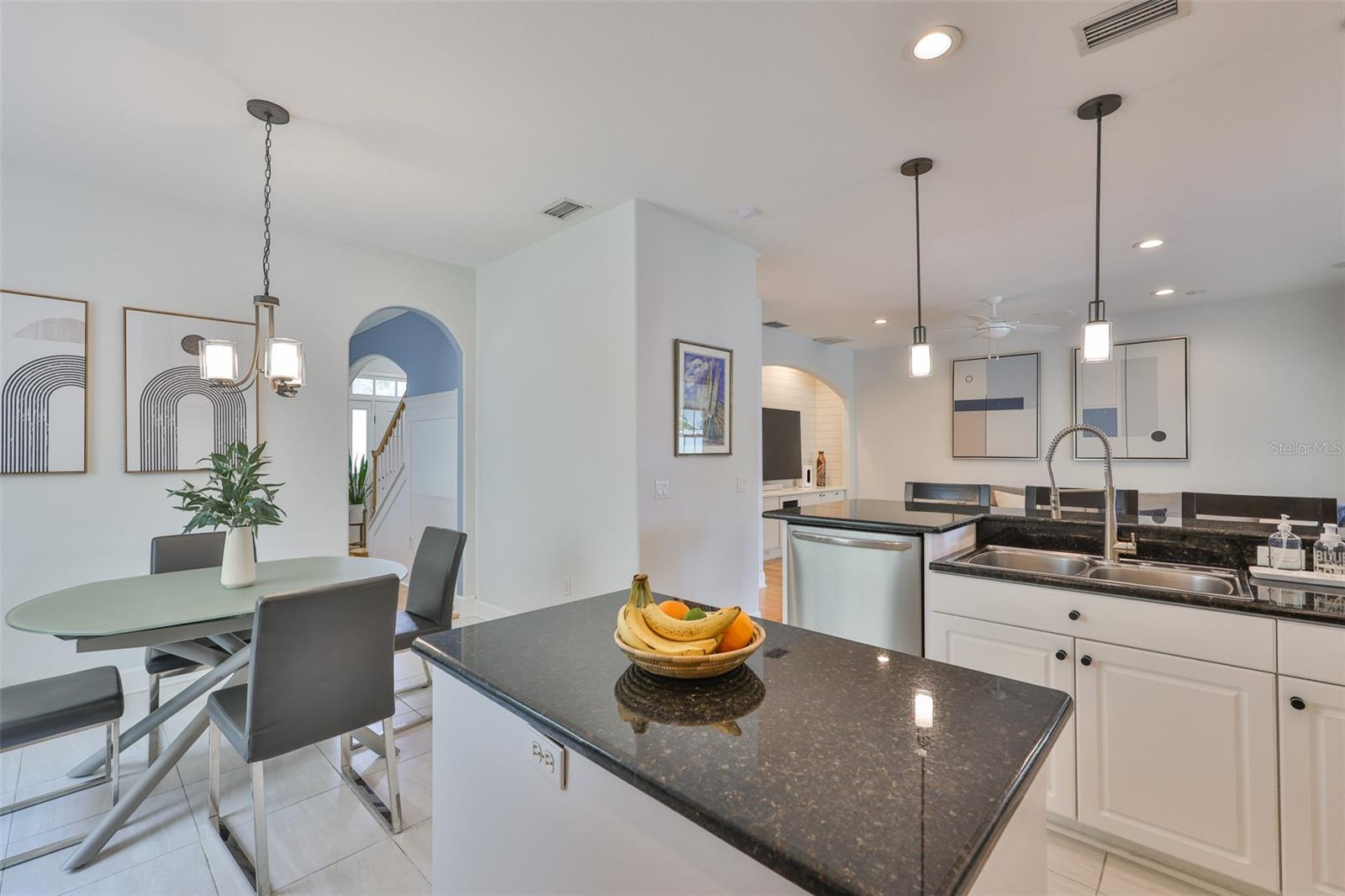 VIRGINIA TERRACE - Residential