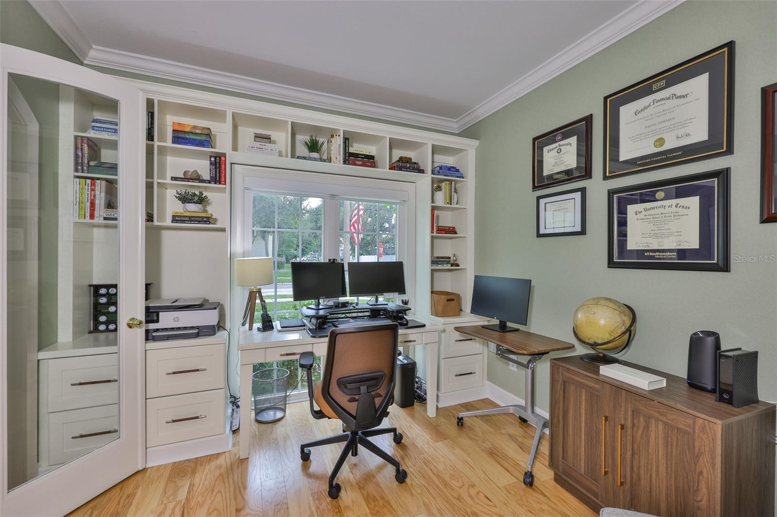 VIRGINIA TERRACE - Residential