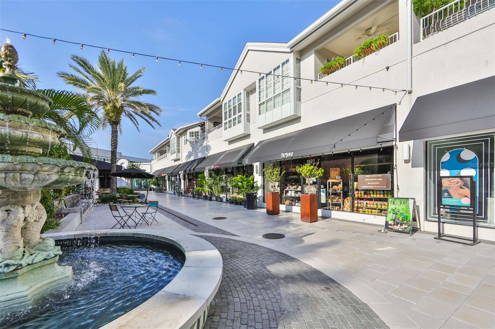 VIRGINIA TERRACE - Residential