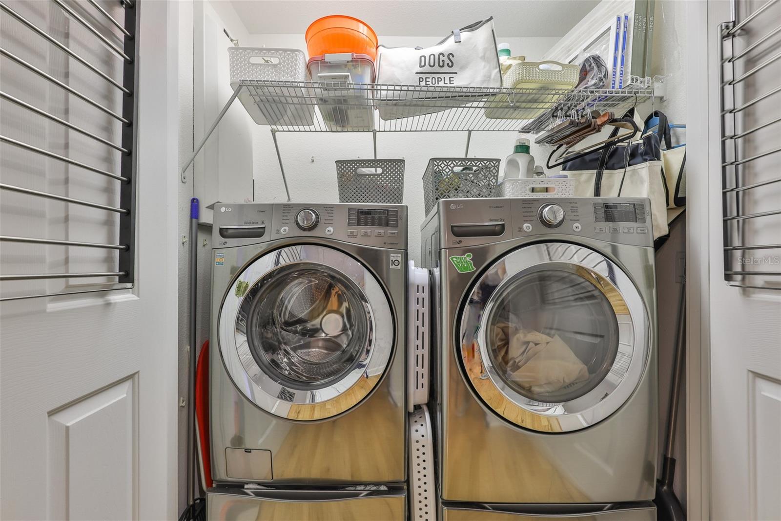 VIRGINIA TERRACE - Residential