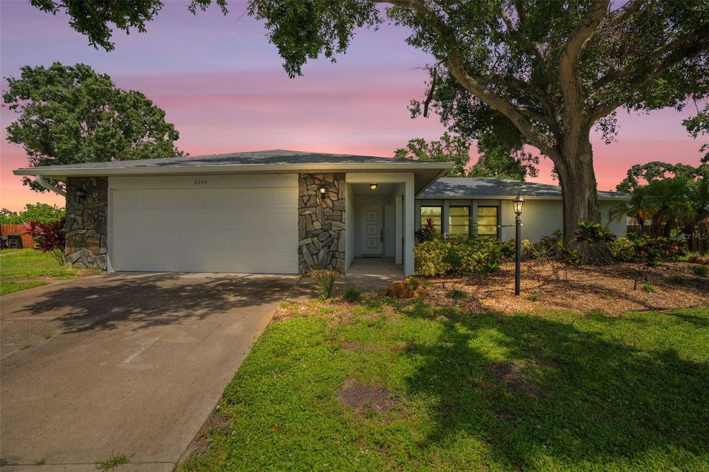 Photo of 2044 Country Meadows Lane, Sarasota, FL 34235 (MLS # A4663881)