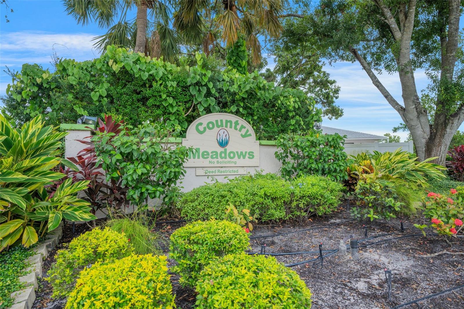 2044 COUNTRY MEADOWS LANE