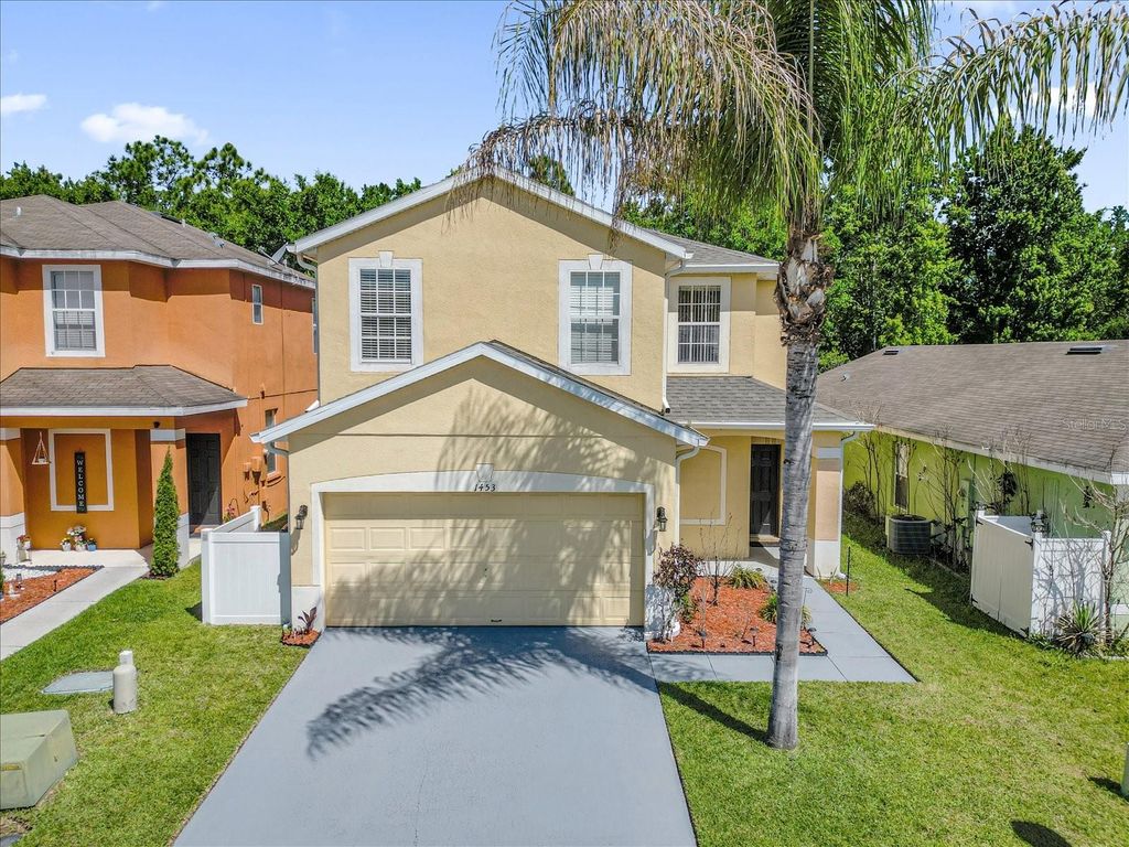 Photo of 1453 Royal Ridge Drive, Davenport, FL 33896 (MLS # S5148077)