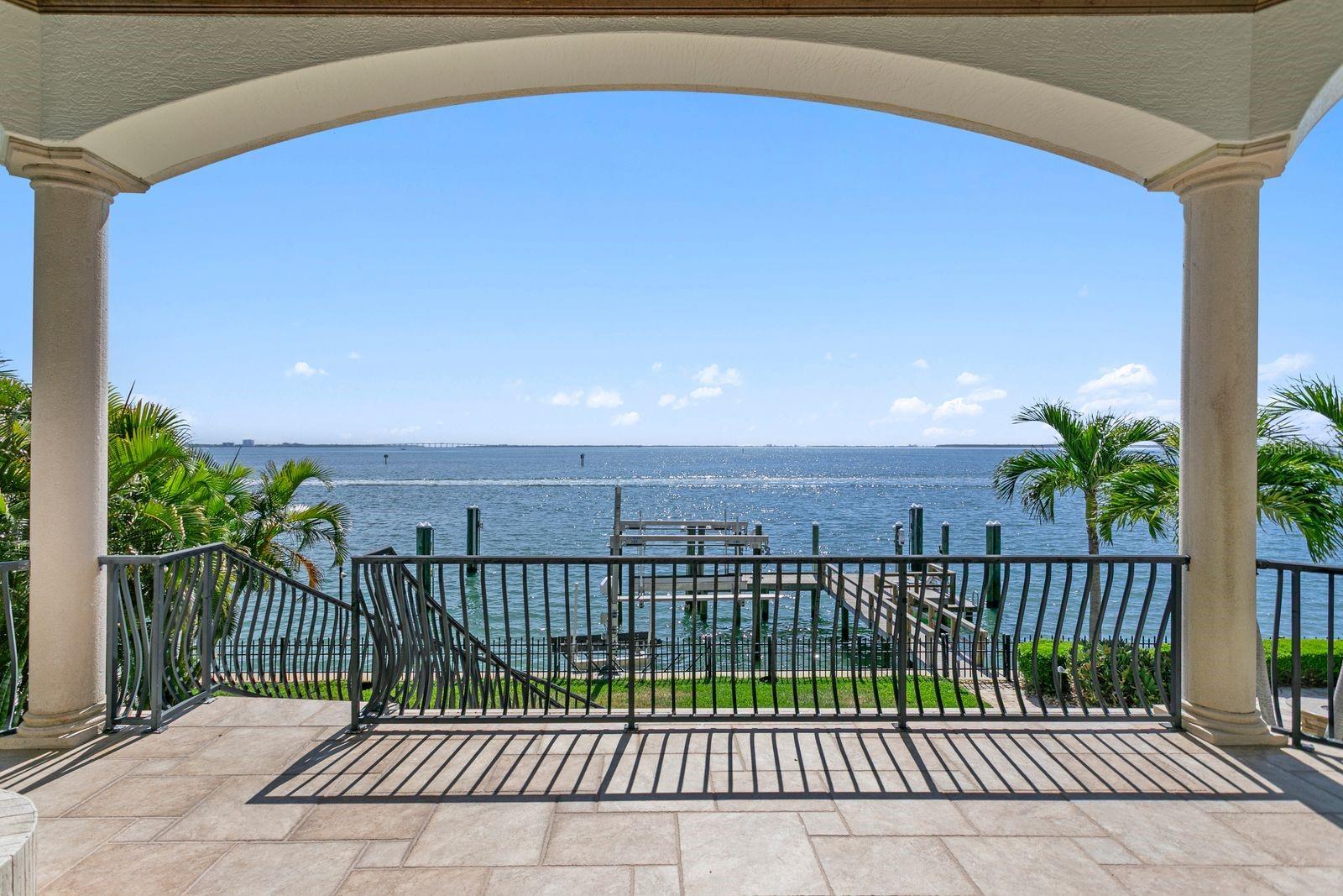 TIERRA VERDE UNIT 1 1ST REP - Residential