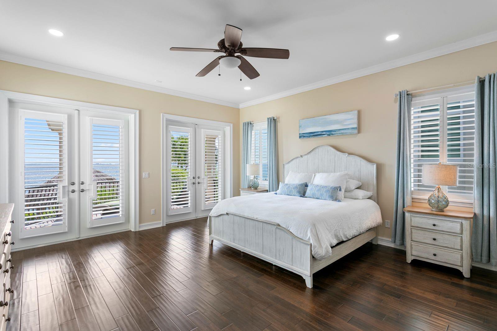 TIERRA VERDE UNIT 1 1ST REP - Residential